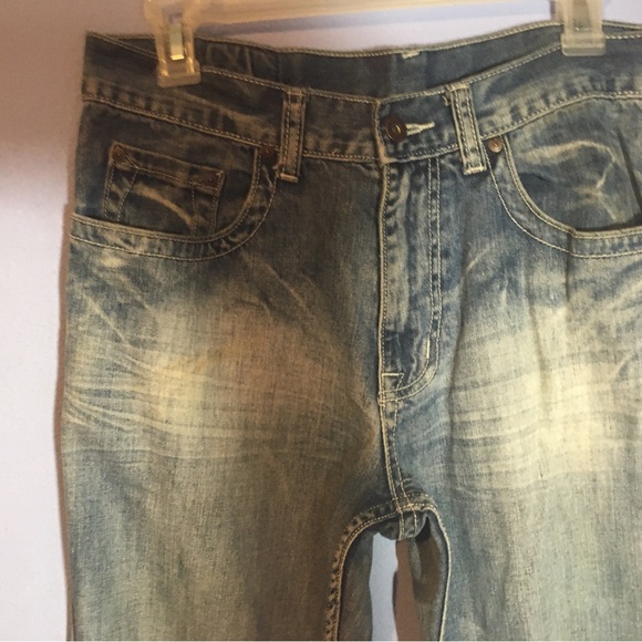 Flypaper Bootcut Jeans Mens Size 32x32 Lightly Distressed & Whiskered - Picture 2 of 16